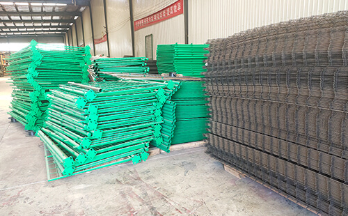 貨場(chǎng)一角