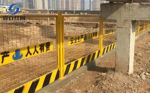 基坑防護(hù)網(wǎng) 基坑防護(hù)網(wǎng)