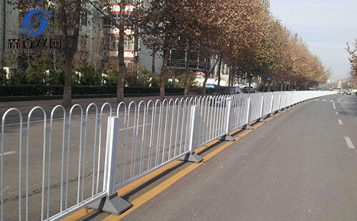 公路交通護(hù)欄 公路交通護(hù)欄