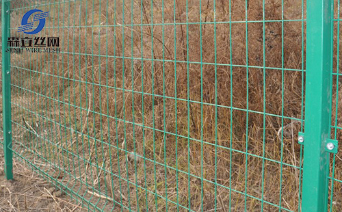 雙邊絲護(hù)欄網(wǎng) 雙邊絲護(hù)欄網(wǎng)