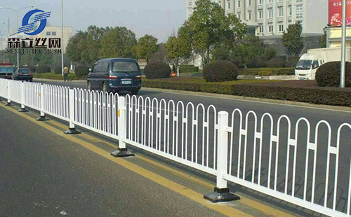 市政道路護(hù)欄 市政道路護(hù)欄